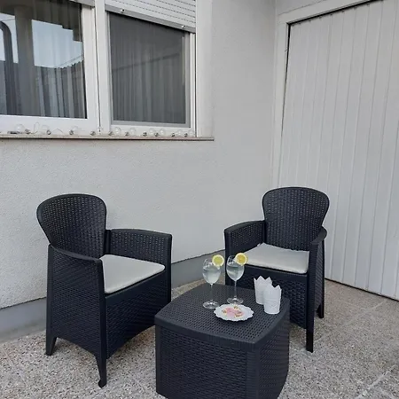 Kia Ora Apartment Bihac Exterior photo